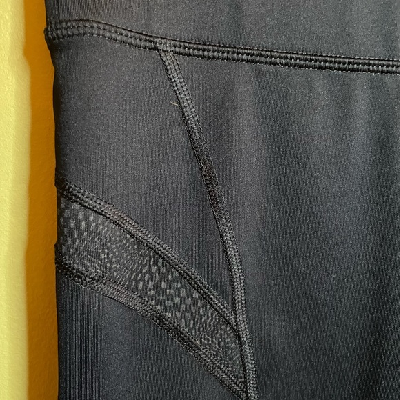 Fila Black Athletic Capri Running Pants - Picture 7 of 8